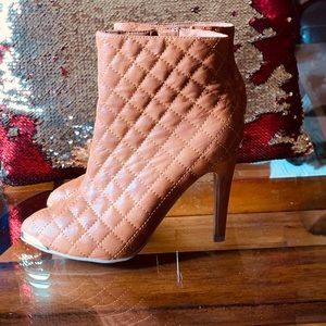 Quilted Camel Brown Booties size 7 1/2